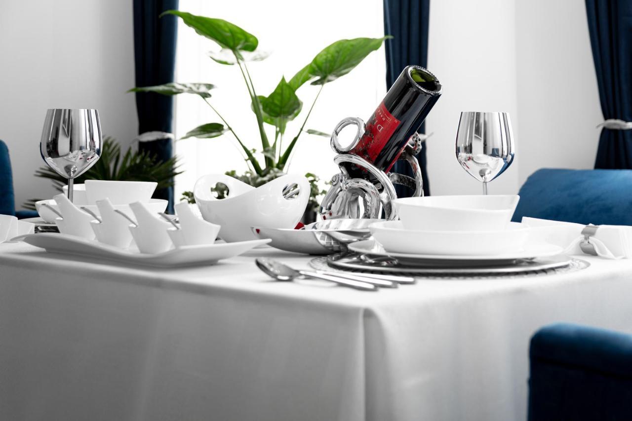 The Palms Lux Living B'mouth Town Centre & *