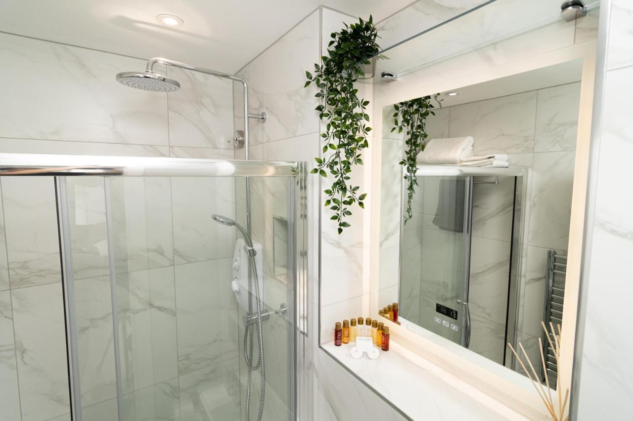 The Palms Lux Living B'mouth Town Centre & Apartment Bournemouth